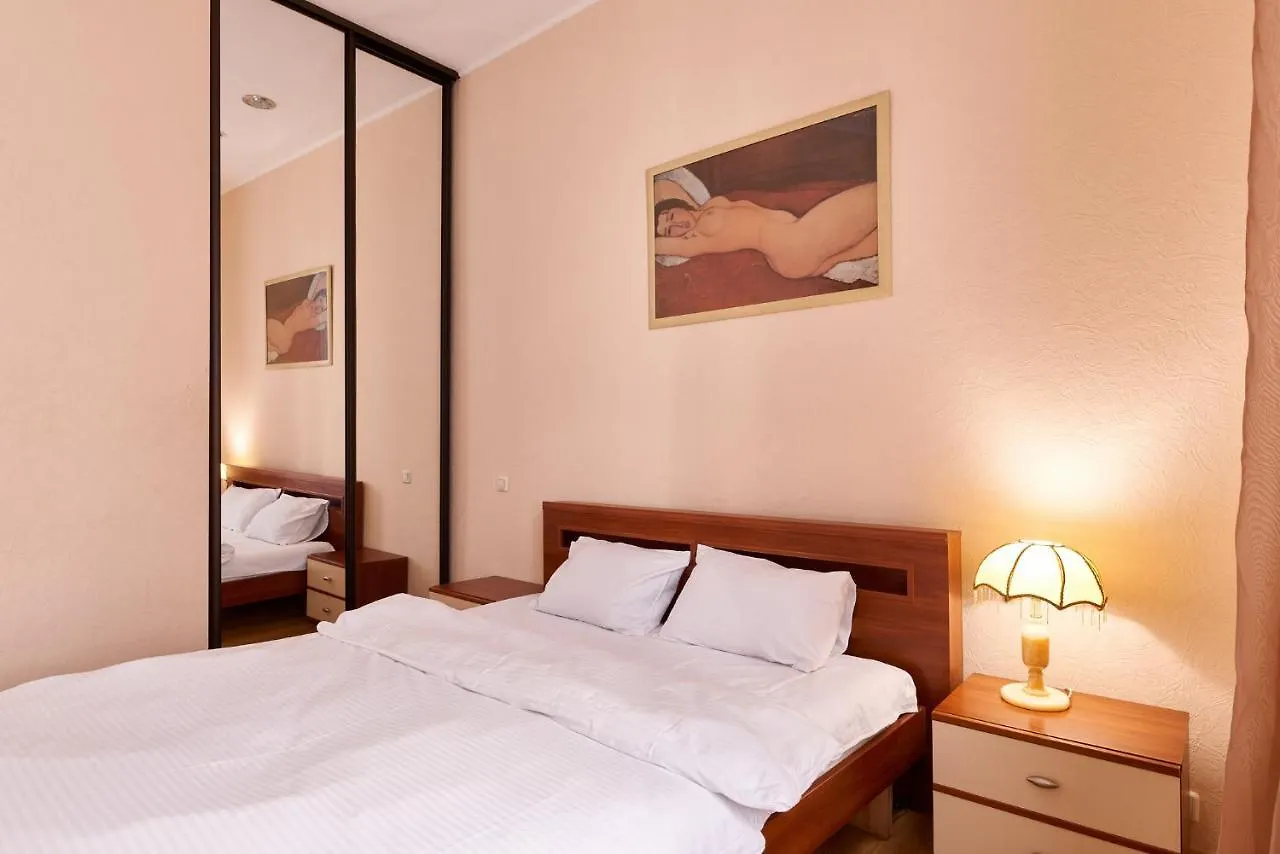 Two-Bedroom Apartment In The Heart Of 키예프 0*,  우크라이나